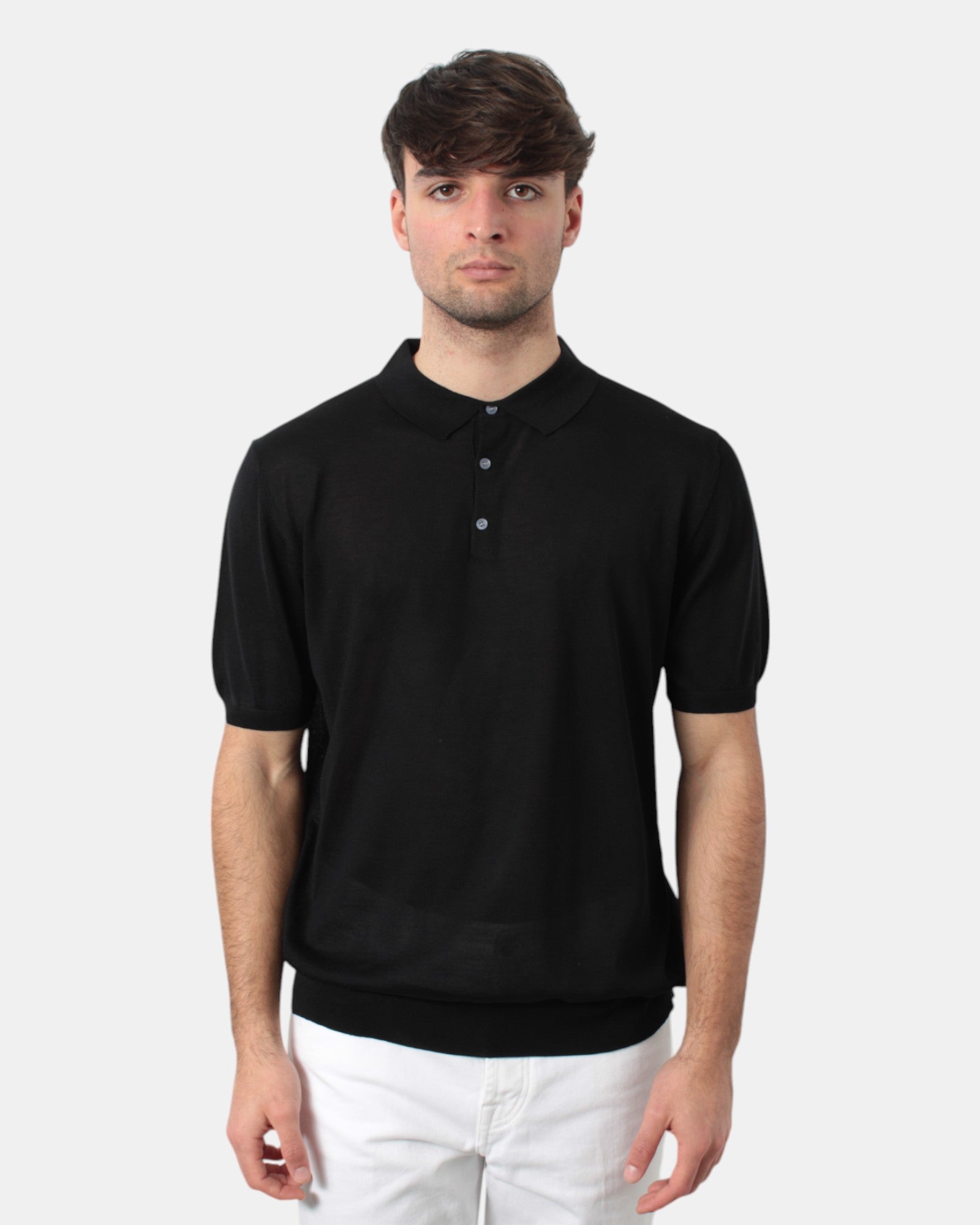 MAGLIE Nero Out Fit