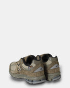 SNEAKERS NEW BALANCE 2002R VERDE - 10Decimi